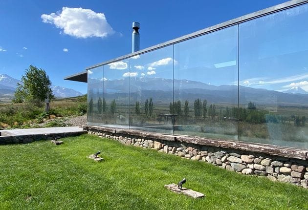 Hotel de Cielo, Winery lodges in La Carrera, Tupungato